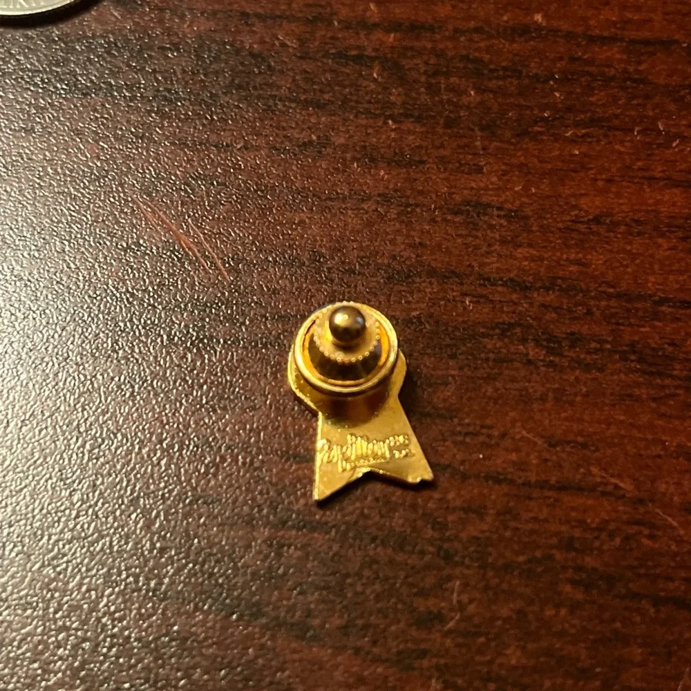Lot Of 4 McDonald’s Employee Lapel Hat‎ Pins